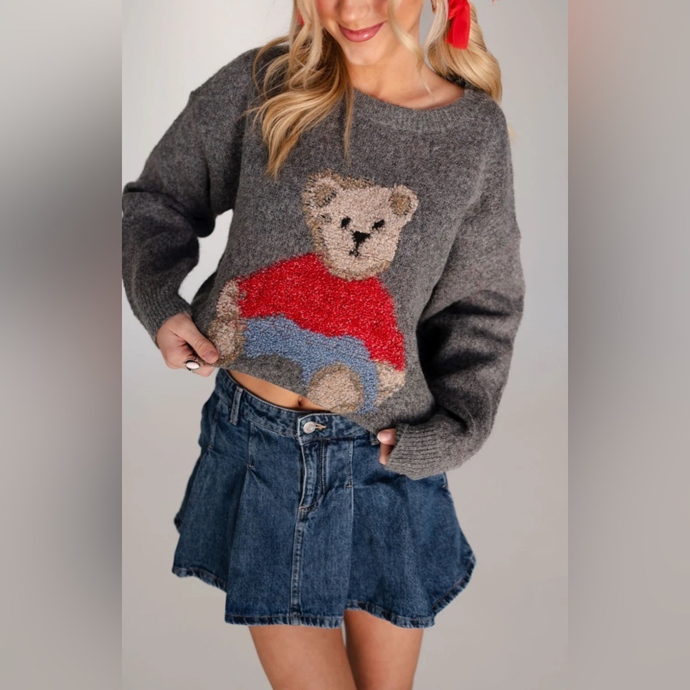 LIKE NEW Dreamers by Debut Chic Gray Bear Sweater - Picture 3 of 12